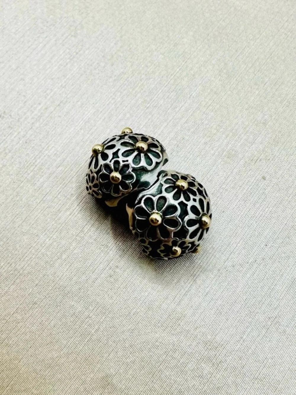 EUC Pandora Sterling Silver & 14k Gold Lazy Daisy Designer Clip